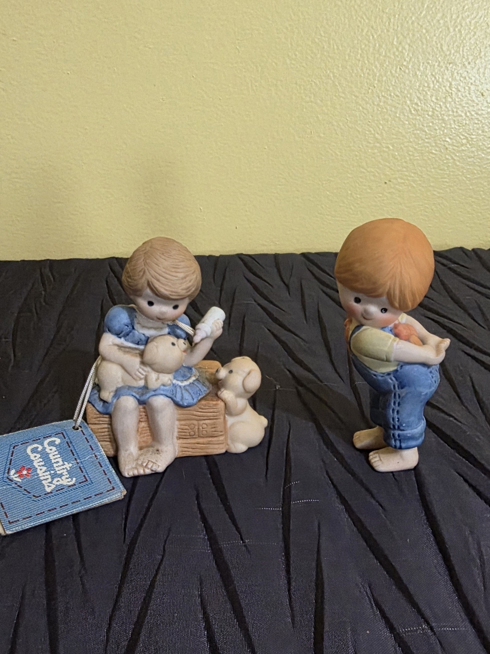 Enesco Country Cousins Figures. 1981, 1983